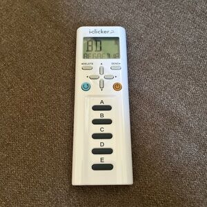 IClicker 2 64951A -RLR14 Student Polling Classroom Response Remote White , Works